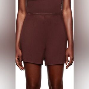 SKIMS SLEEP SHORT COCOA XS